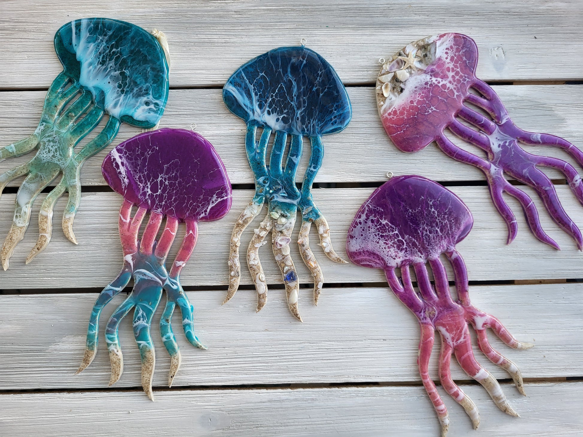 Sea Glass Shores Jellyfish – Calypso Conch